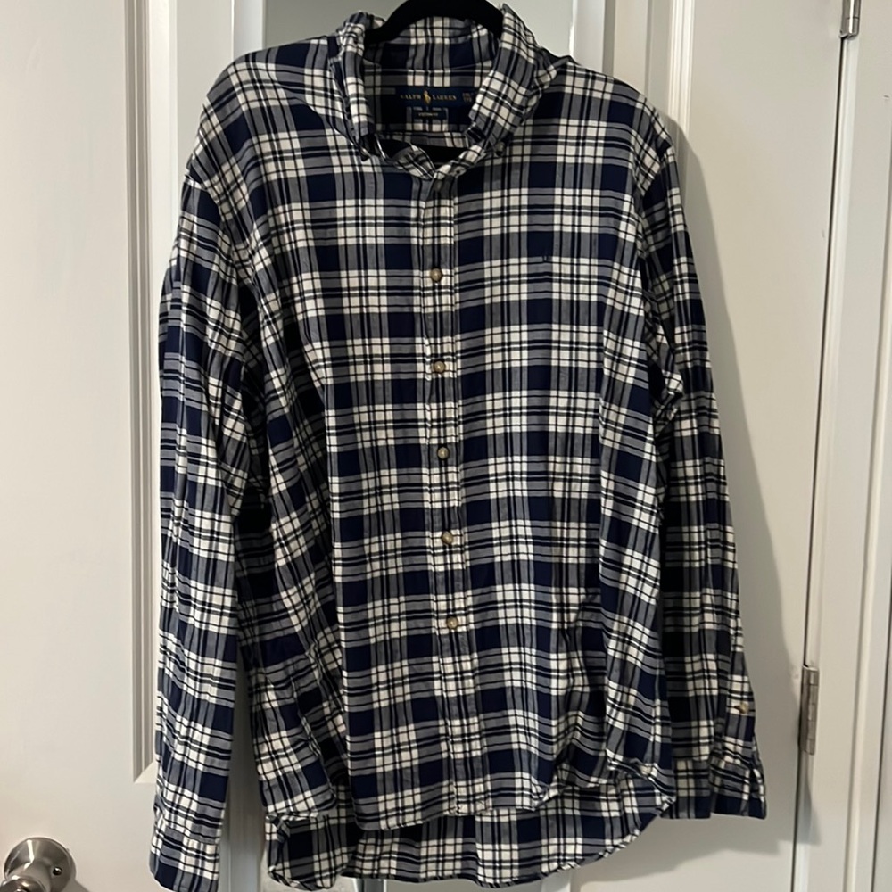 Men’s Ralph Lauren button down - Picture 3 of 4